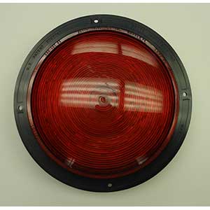 
            Betts 7in Round Stop,Tail, Turn Lamp (Red)    