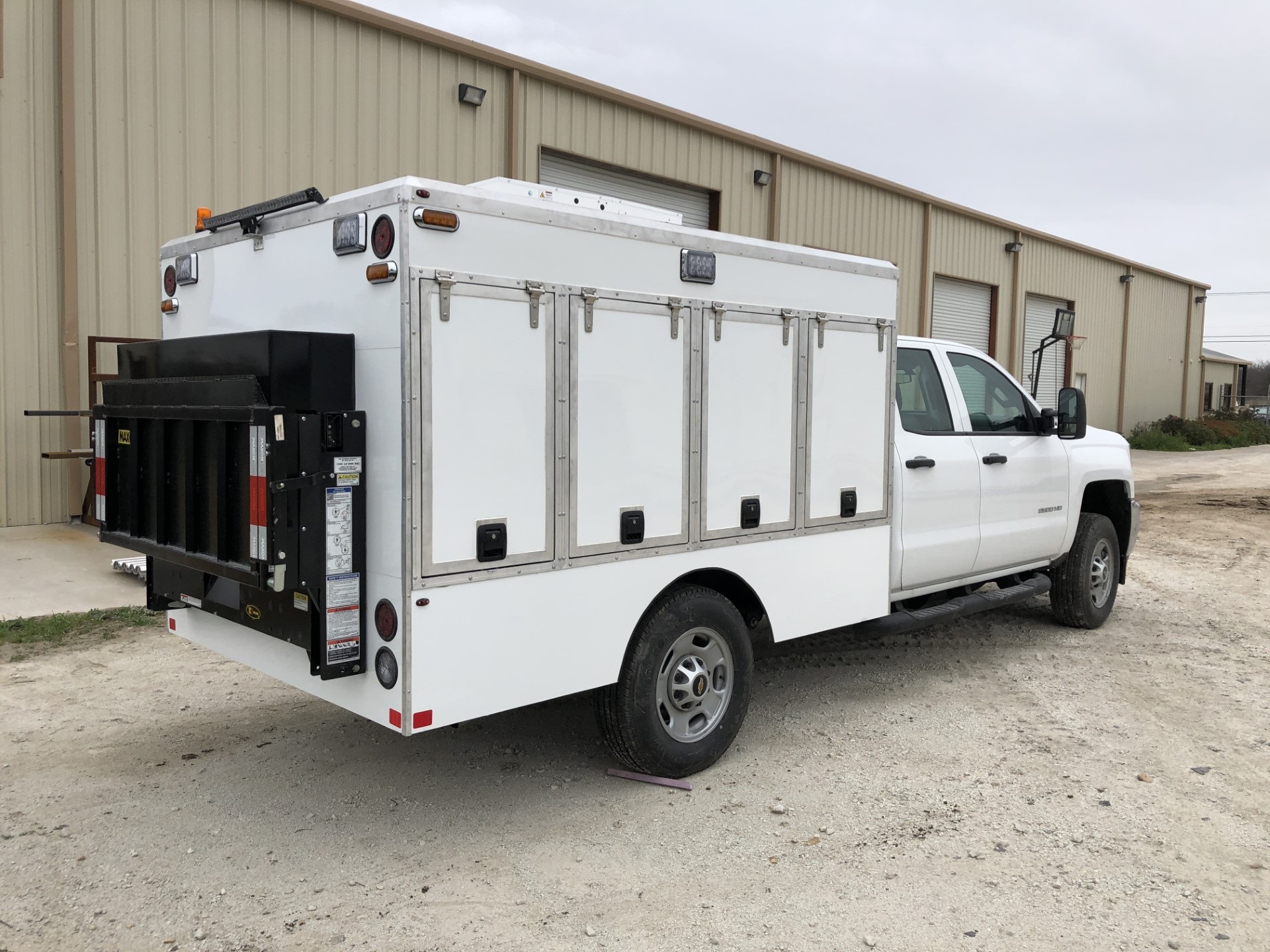 C2-54-1342 TP38 Liftgate